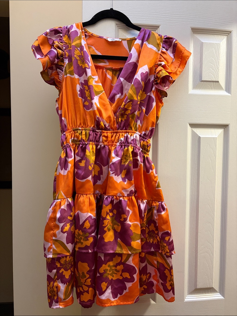 2/$10 Entro Dress Mini flutter sleeve Tiered elastic waist XS Excellent conditio